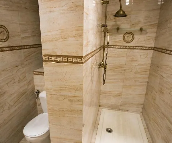 Obok Poczty Blisko Rynku *